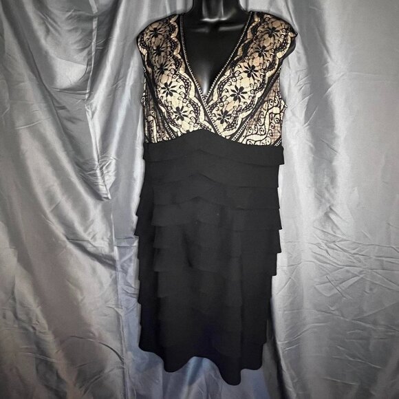 Jessica Howard Dresses & Skirts - Jessica Howard sleeveless fitted midi dress with tan/black lace upper. Size 14.